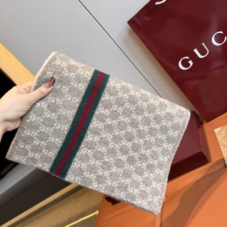 スーパーコピー グッチ マフラー