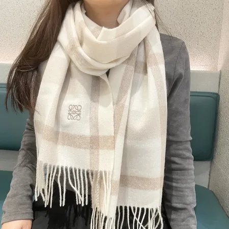 スーパーコピー ロエベ マフラー