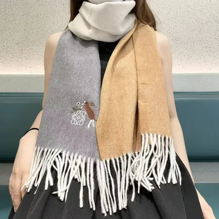 スーパーコピー ロエベ マフラー