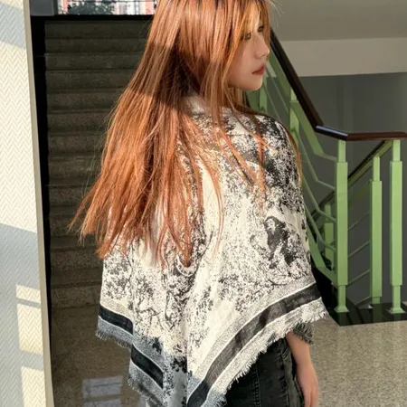 スーパーコピー ディオール マフラー