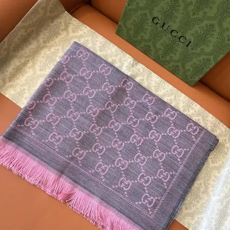 スーパーコピー グッチ マフラー