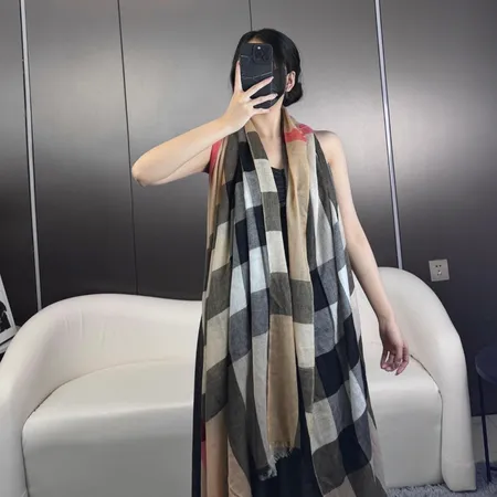 スーパーコピー バーバリー ス マフラー