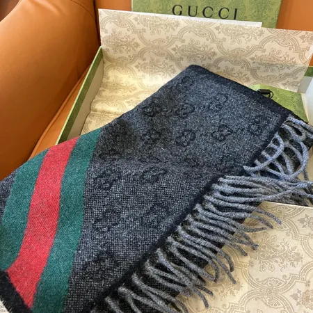 スーパーコピー グッチ マフラー