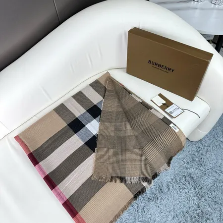 スーパーコピー バーバリー ス マフラー