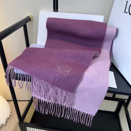 スーパーコピー ロエベ マフラー