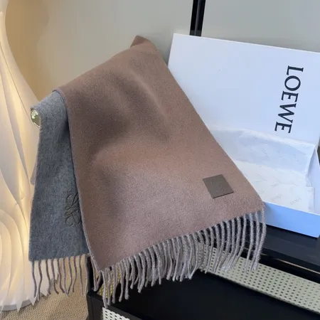 スーパーコピー ロエベ マフラー