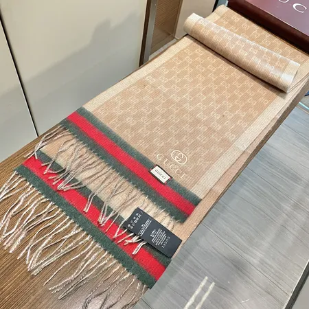 スーパーコピー グッチ マフラー