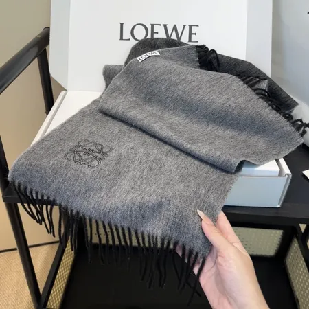 スーパーコピー ロエベ マフラー