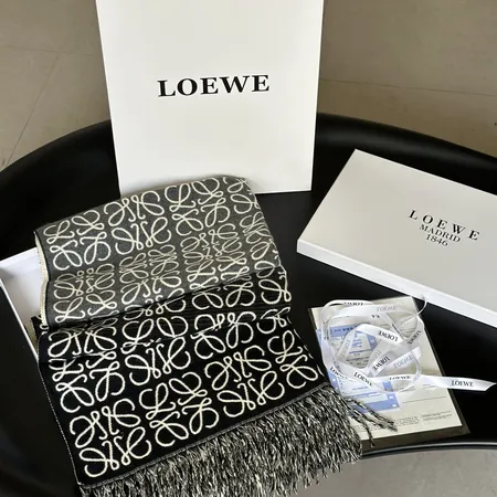 スーパーコピー ロエベ マフラー