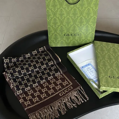 スーパーコピー グッチ マフラー