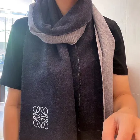 スーパーコピー ロエベ マフラー