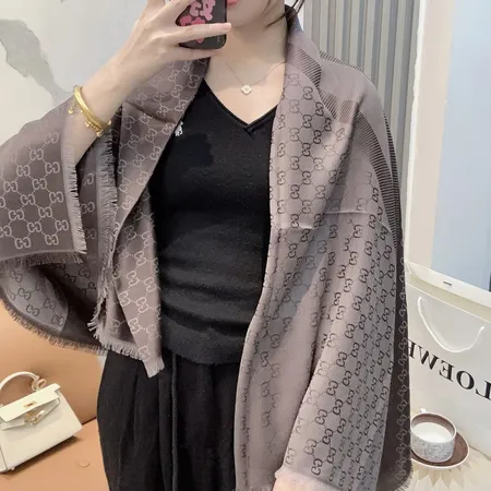 スーパーコピー グッチ マフラー