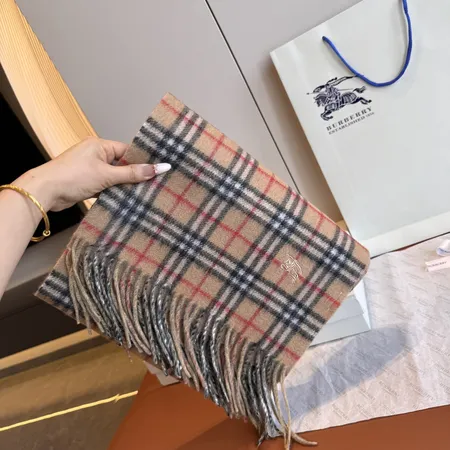 スーパーコピー バーバリー ス マフラー