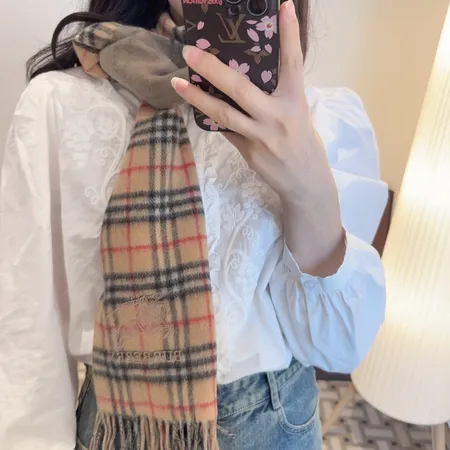 スーパーコピー バーバリー ス マフラー