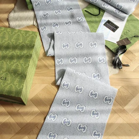 スーパーコピー グッチ マフラー