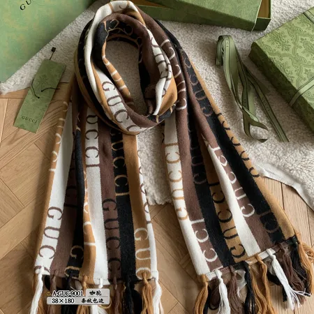 スーパーコピー グッチ マフラー