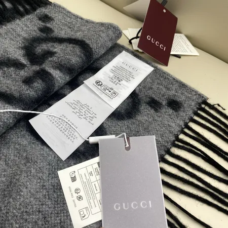 スーパーコピー グッチ マフラー