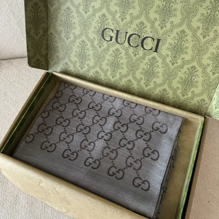 スーパーコピー グッチ マフラー