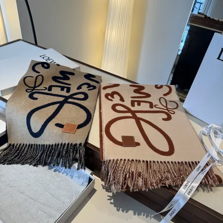 スーパーコピー ロエベ マフラー