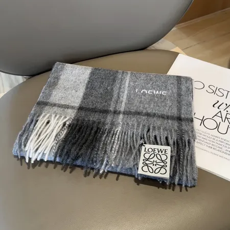  スーパーコピー ロエベ マフラー