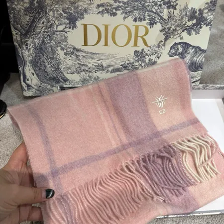  スーパーコピー グッチ マフラー