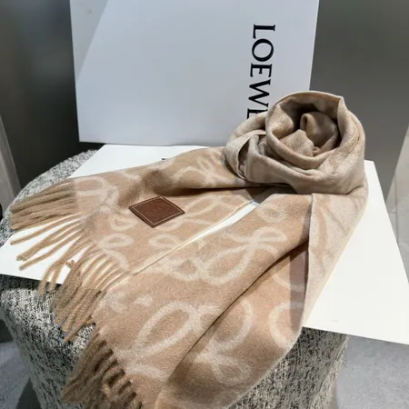 スーパーコピー ロエベ マフラー