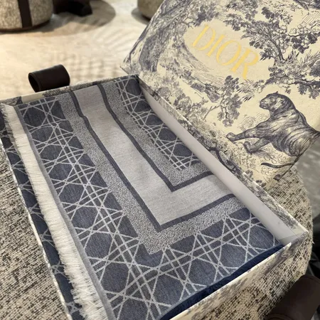  スーパーコピー グッチ マフラー