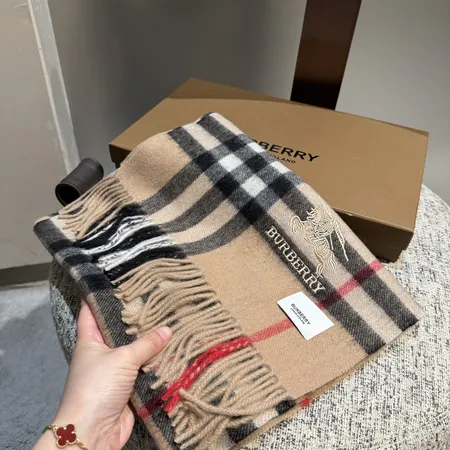 スーパーコピー バーバリー ス マフラー