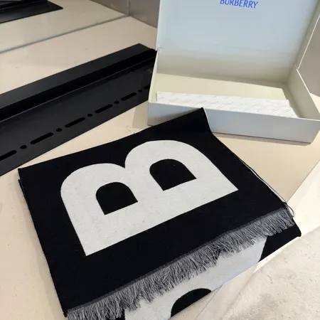 スーパーコピー バーバリー ス マフラー