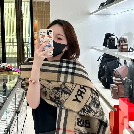 スーパーコピー バーバリー ス マフラー