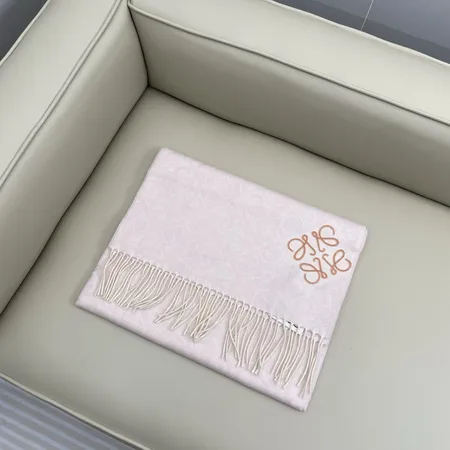 スーパーコピー ロエベ マフラー