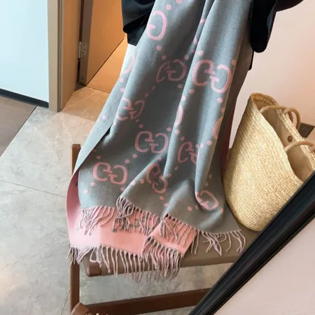 スーパーコピー グッチ マフラー