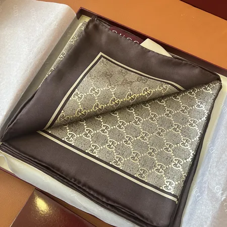 スーパーコピー グッチ マフラー