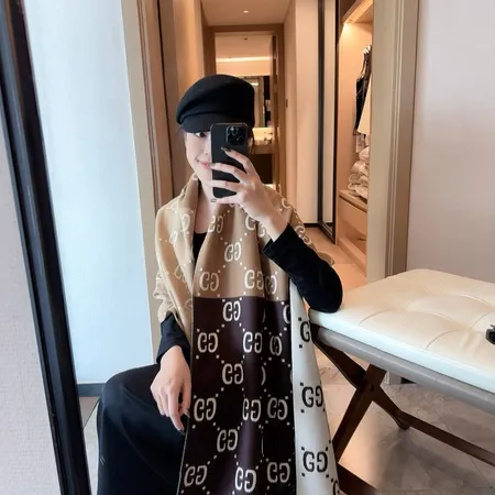 スーパーコピー グッチ マフラー