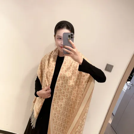 スーパーコピー ディオール マフラー