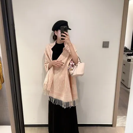 スーパーコピー ディオール マフラー