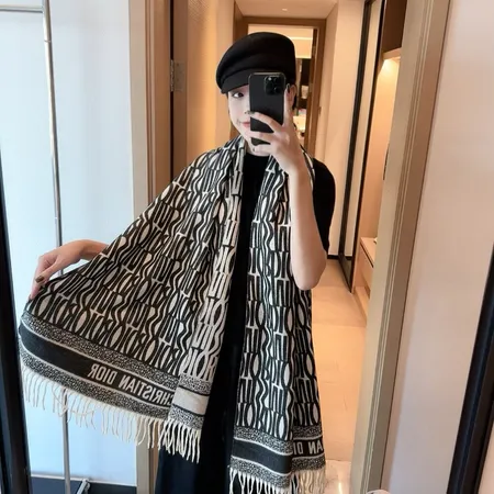 スーパーコピー ディオール マフラー