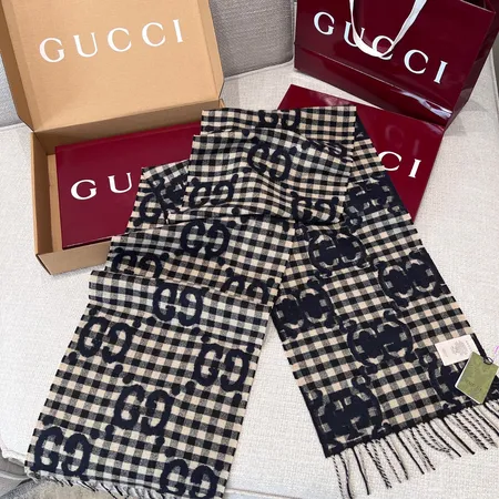 スーパーコピー グッチ マフラー