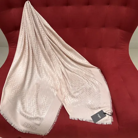 スーパーコピー フェンディ マフラー