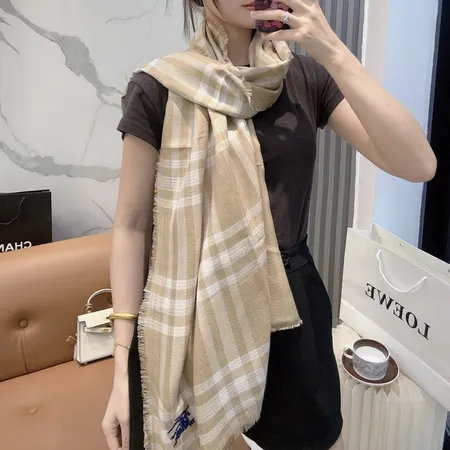 スーパーコピー バーバリー ス マフラー