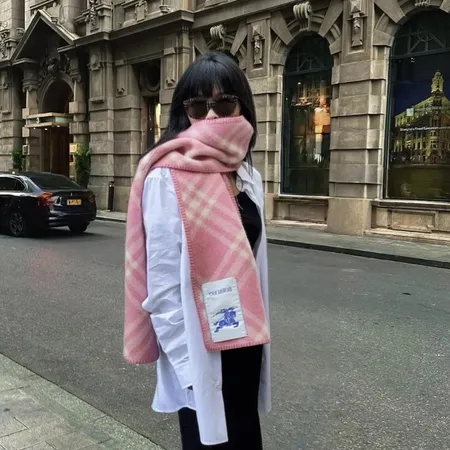 スーパーコピー バーバリー ス マフラー