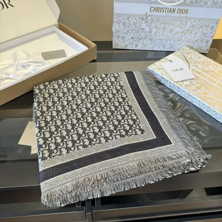  スーパーコピー ディオール マフラー