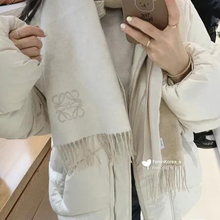 スーパーコピー ロエベ マフラー