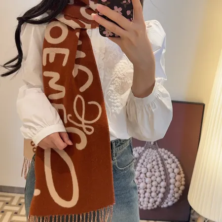 スーパーコピー ロエベ マフラー