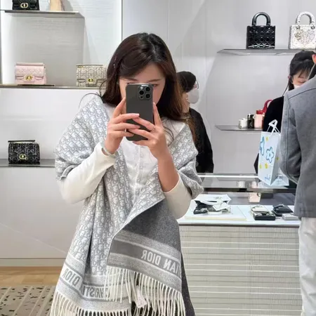 スーパーコピー ディオール マフラー