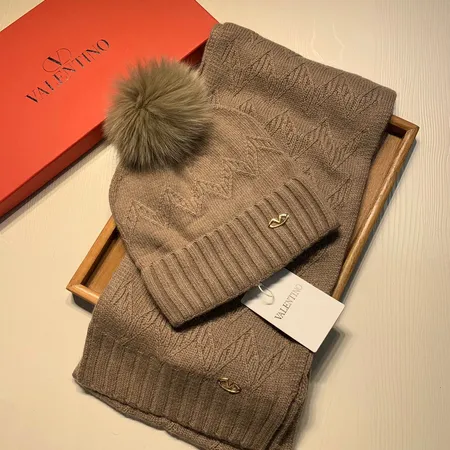  スーパーコピー ヴァレンティノ マフラー