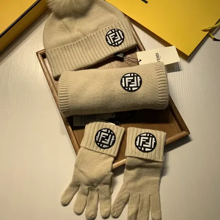 スーパーコピー フェンディ マフラー