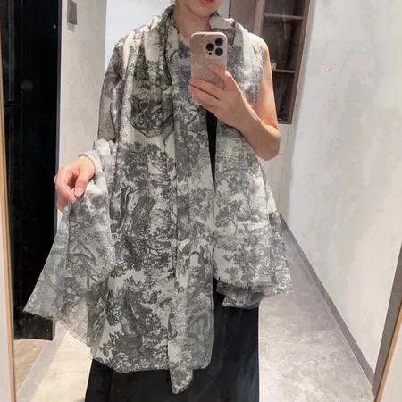 スーパーコピー ディオール マフラー