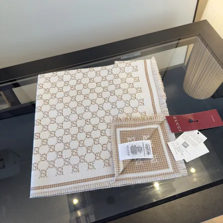 スーパーコピー グッチ マフラー