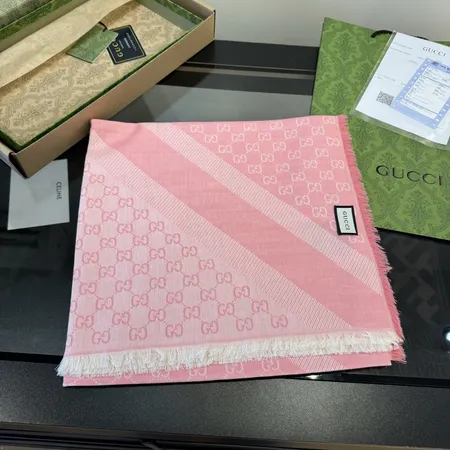 スーパーコピー グッチ マフラー